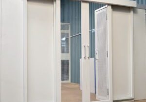 Pictured above: Cross-Guard’s aluminium cold aisle containment